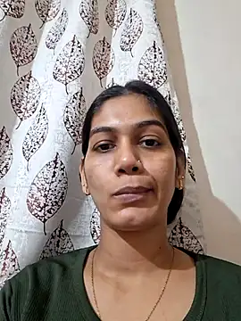 Garima G online show from 11/28/25, 01:58