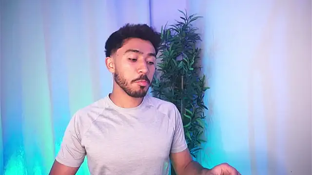 Snapshot of dam0n_fr0st chatting on 02/03/26, 12:20 dam0n fr0st online show from 02/03/26, 12:20