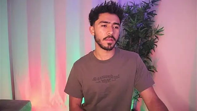 Snapshot of dam0n_fr0st chatting on 03/04/26, 08:48 dam0n fr0st online show from 03/04/26, 08:48