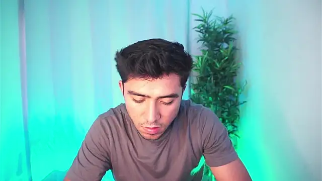 dam0n fr0st online show from 05/19/26, 07:42
