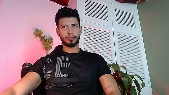 Colby brown03 online show from 09/15/25, 07:14