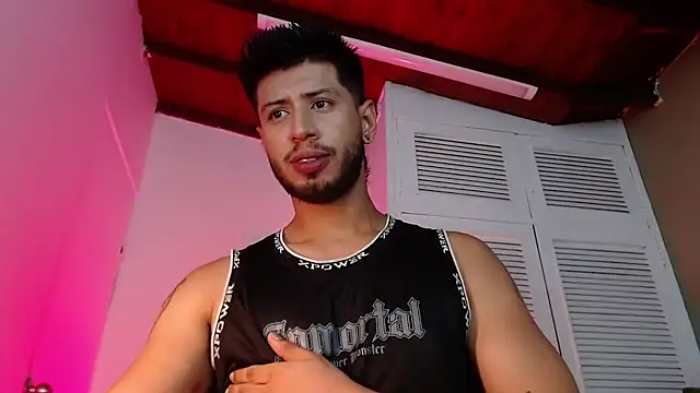 Colby brown03 online show from 10/25/25, 07:19