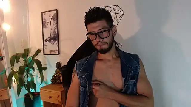 Colby brown03 online show from 03/28/26, 07:02