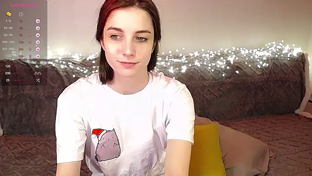 Snapshot of Abigail_Wills chatting on 12/20/24, 10:11 Abigail Wills online show from 12/20/24, 10:11