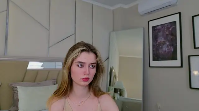 MarybethSnow online show from 01/18/25, 04:10