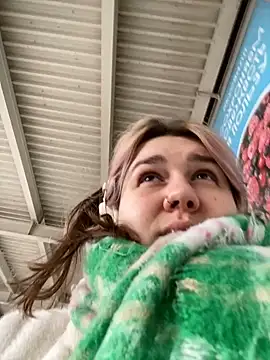 SuzieMurray online show from 02/22/25, 10:18