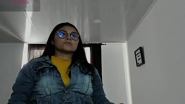 lorymoon online show from 12/04/24, 07:01