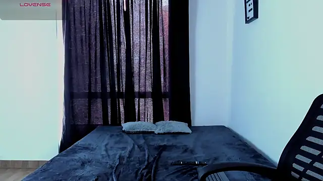 lorymoon online show from 12/16/24, 07:00