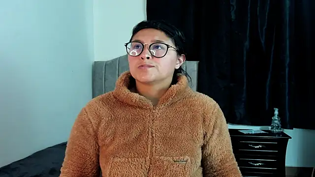 lorymoon online show from 12/26/24, 07:16