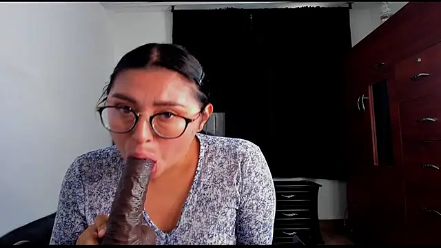 lorymoon online show from 01/31/25, 10:31