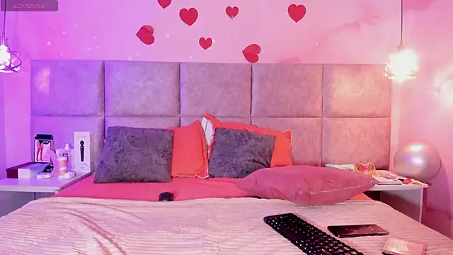 Laurentdupont04 online show from 03/08/25, 03:17