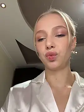 CaseyStar online show from 12/07/24, 09:06