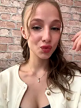 CaseyStar online show from 11/25/25, 12:16