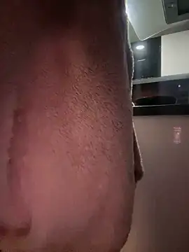 Im Little online show from 02/27/25, 06:29