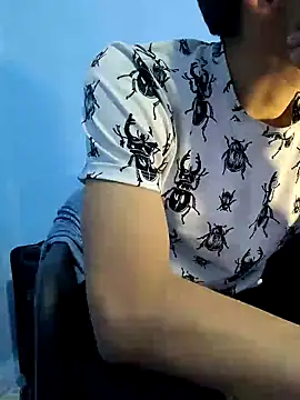 charlesss19 online show from 02/27/25, 12:54