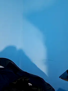 charlesss19 online show from 03/22/25, 10:06