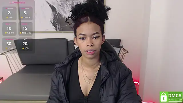 Shenna brunette  online show from 01/09/25, 01:13