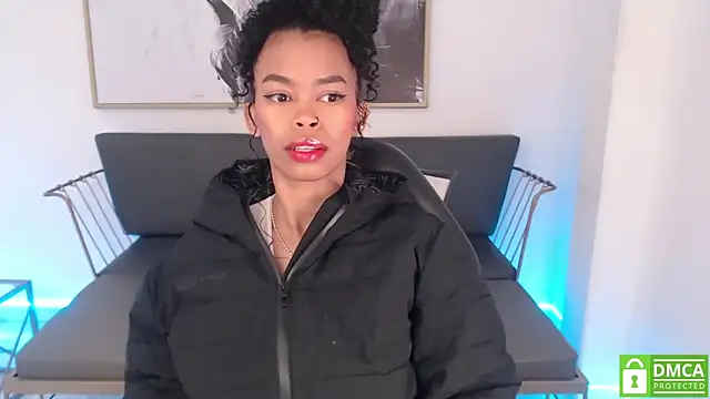 Shenna brunette  online show from 01/27/25, 01:09