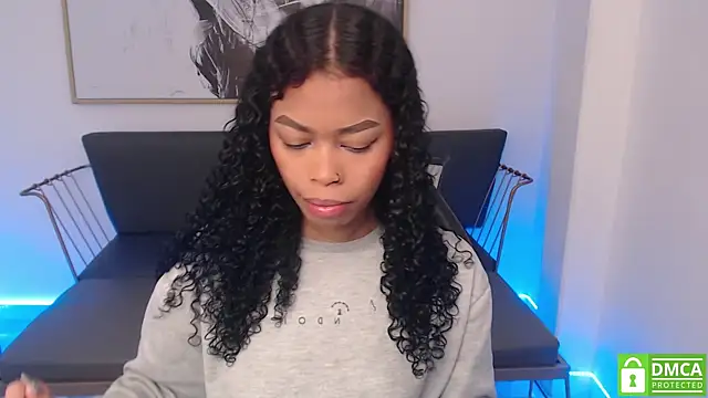 Shenna brunette  online show from 02/05/25, 01:11