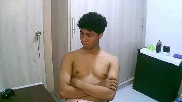 sexy diamante  online show from 09/29/25, 01:44