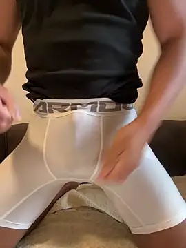 Snapshot of shouhei0123 chatting on 03/15/25, 05:08 shouhei0123 online show from 03/15/25, 05:08