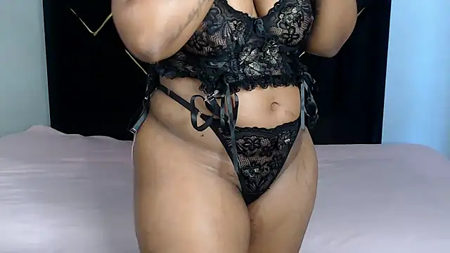 EbonyBentley online show from 05/18/26, 06:19
