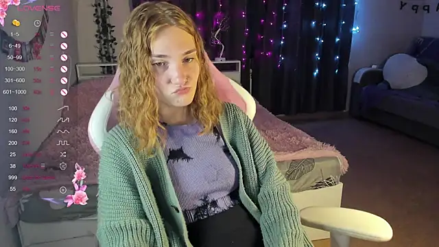 ReddHotPipper online show from 12/27/24, 01:11