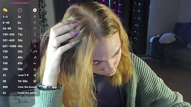 ReddHotPipper online show from 03/11/25, 01:05