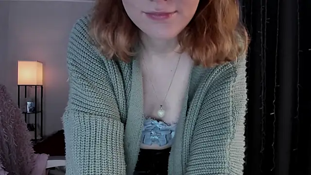 ReddHotPipper online show from 11/25/25, 03:28