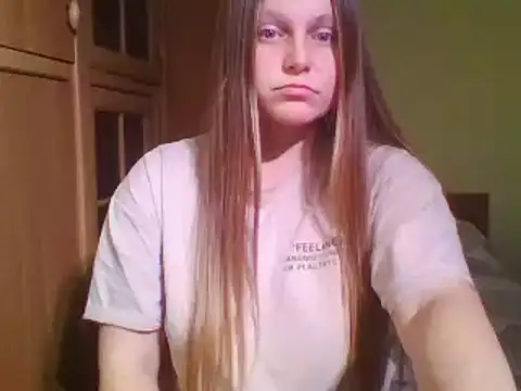 Evasapples online show from 02/11/25, 07:16