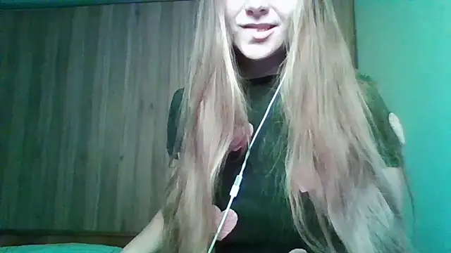 Evasapples online show from 11/22/25, 02:05