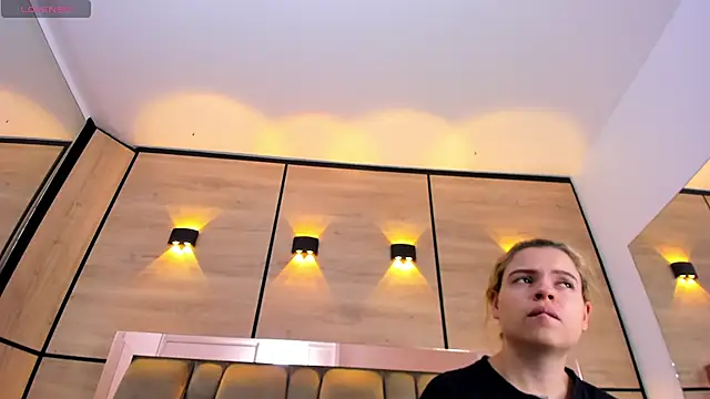 dorothy vegga online show from 11/17/25, 04:40