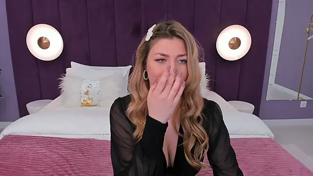 HelenaMorgan online show from 01/11/25, 06:54