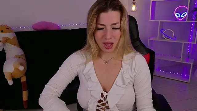 HelenaMorgan online show from 09/16/25, 03:07