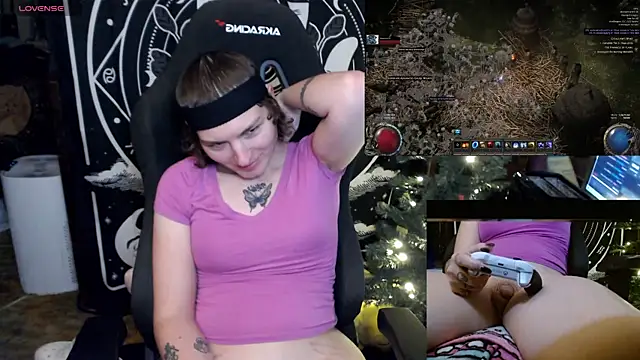 Snapshot of BrandiWRLD_999 chatting on 01/07/25, 05:43 BrandiWRLD 999 online show from 01/07/25, 05:43