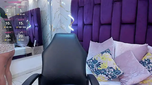 Snapshot of emma_carterr1 chatting on 04/26/26, 09:34 emma carterr1 online show from 04/26/26, 09:34