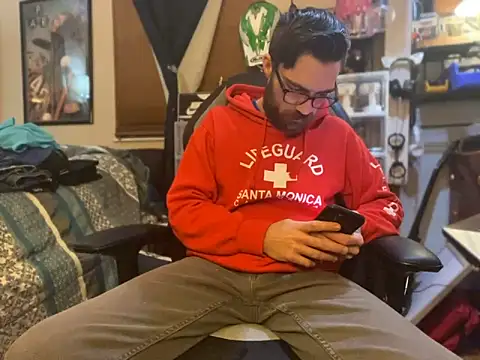 slutty guy12 online show from 02/02/25, 03:10