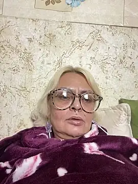 Gardener of Illusions online show from 02/06/25, 05:40