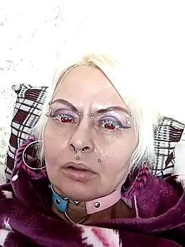 Gardener of Illusions online show from 02/15/25, 04:56