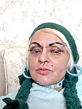 Gardener of Illusions online show from 02/23/25, 02:25