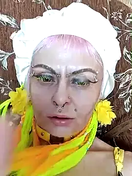 Gardener of Illusions online show from 03/22/25, 06:33