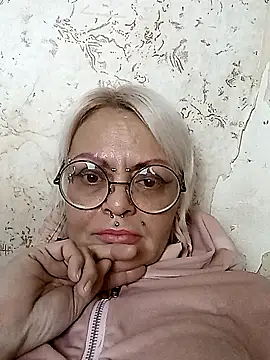 Gardener of Illusions online show from 10/12/25, 04:50