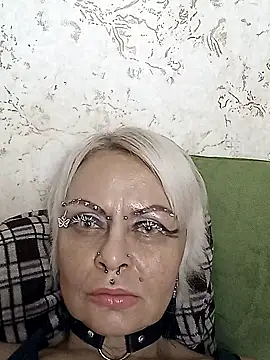 Gardener of Illusions online show from 10/24/25, 04:36