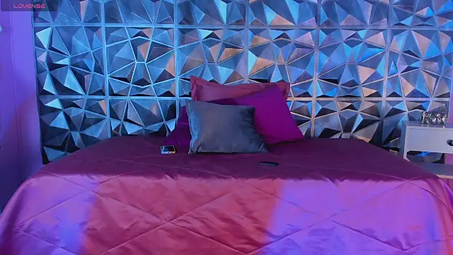 keendaall online show from 02/08/25, 01:11