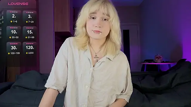 Snapshot of Gregory_Byyrd chatting on 10/22/25, 09:58 Gregory Byyrd online show from 10/22/25, 09:58