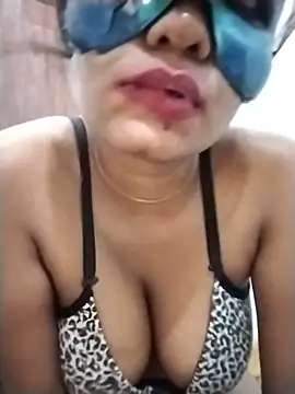 Zaraangle online show from 06/19/26, 05:06