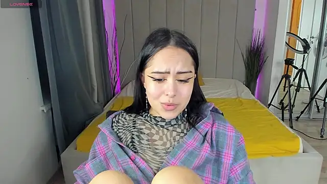 baby  kim online show from 03/03/25, 08:32