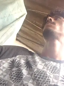 Snapshot of Albertwd420 chatting on 12/18/25, 04:13 Albertwd420 online show from 12/18/25, 04:13