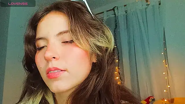 cherrybom969 online show from 02/24/25, 03:44