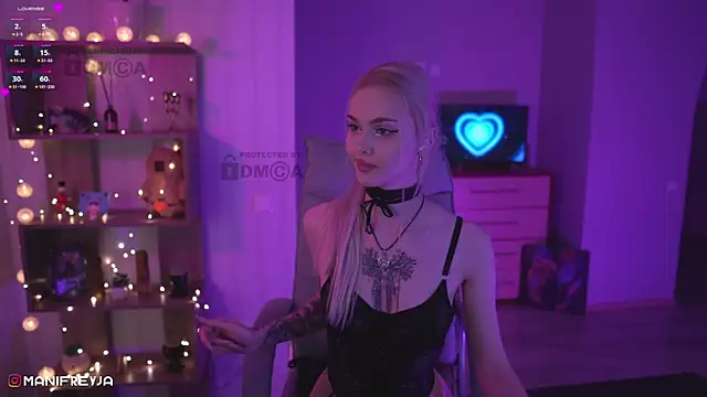 ManiFreyja online show from 02/10/25, 06:56